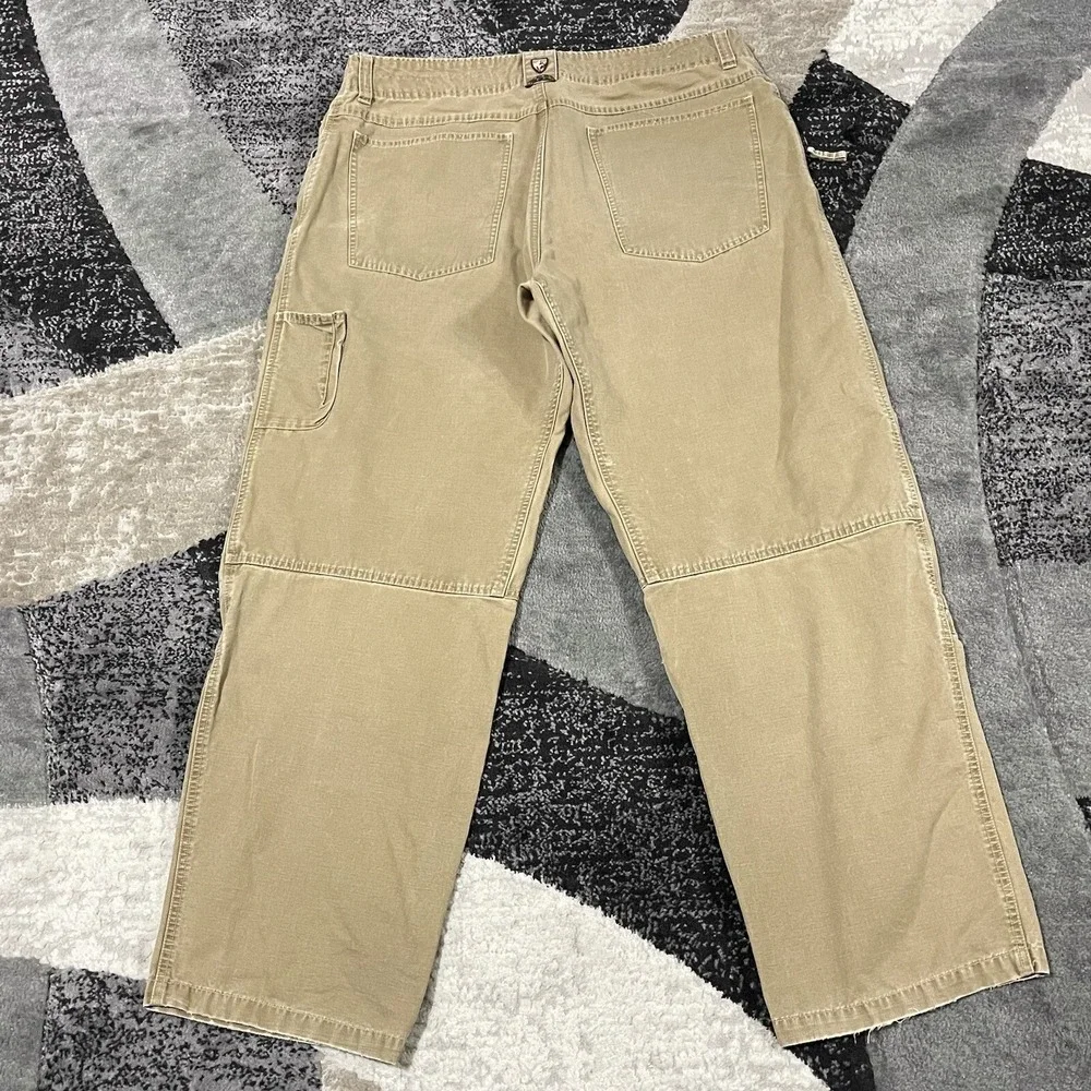 Kuhl rebel runner